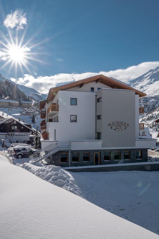 Hotel Mathiesn Obergurgl Bagian luar foto